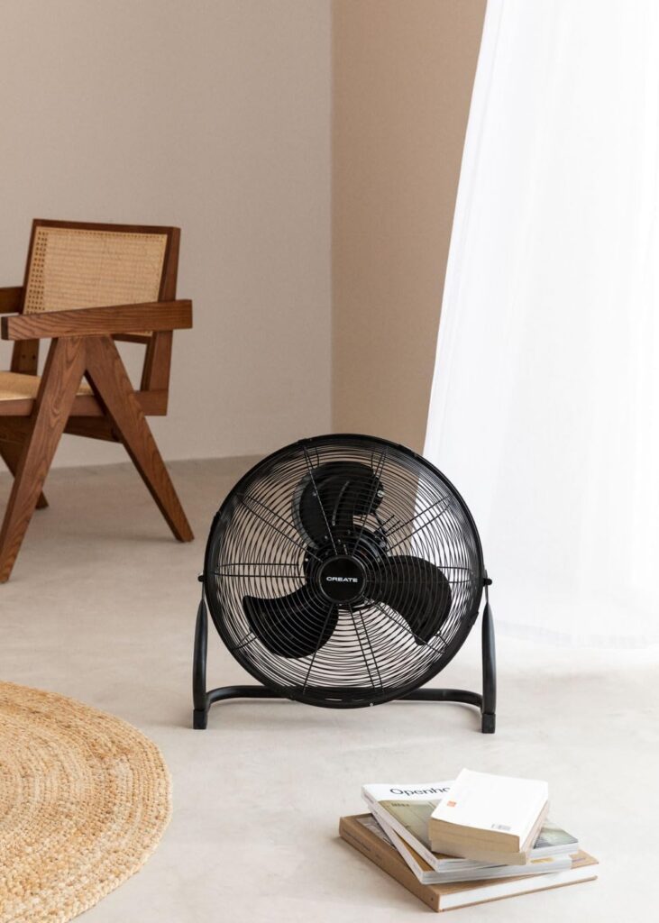 Ventilador Cecotec de suelo tipo industrial